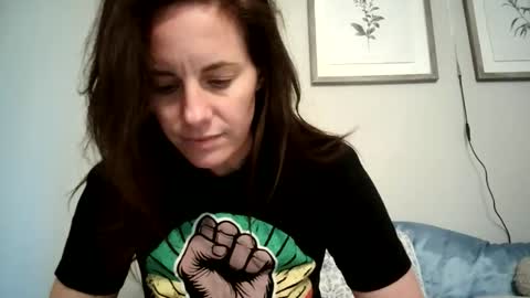 Caitie Citrine online show from 28, 10, 2025