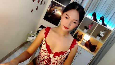 Snapshot of caitlin_x chatting on 27, 9, 2025 caitlin online show from 27, 9, 2025