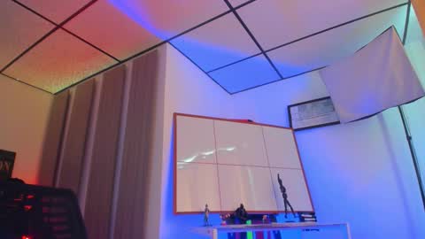 Snapshot of caitlingomez0 chatting on 30, 10, 2025 caitlingomez0 online show from 30, 10, 2025