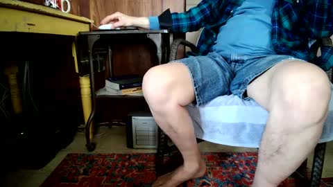 Snapshot of cali1962 chatting on 2, 1, 2025 Cal online show from 2, 1, 2025