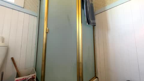 Snapshot of cali1962 chatting on 4, 10, 2025 Cal online show from 4, 10, 2025