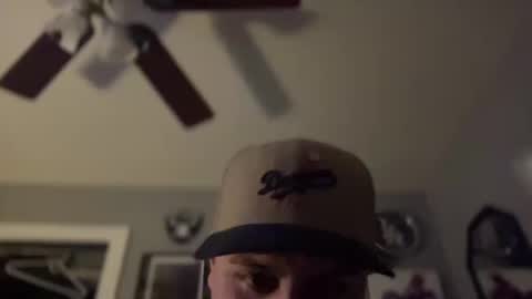 Snapshot of cali_boy818 chatting on 14, 12, 2024 . online show from 14, 12, 2024