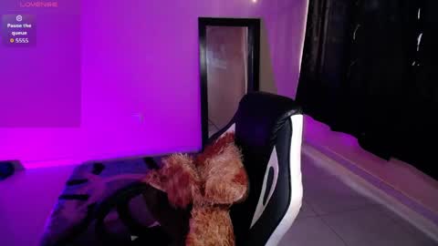 Snapshot of caliope_goddess1 chatting on 28, 5, 2026 caliope_goddess1 online show from 28, 5, 2026
