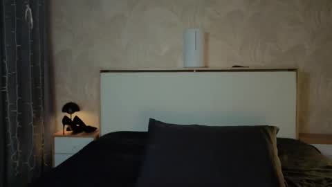 Snapshot of call__me_mommy_ chatting on 13, 1, 2026 Nancy Please thumbs up me online show from 13, 1, 2026