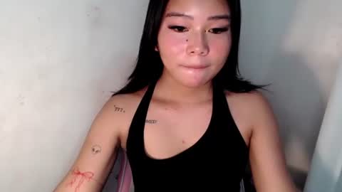 Snapshot of callme_remaxxx7 chatting on 20, 10, 2025 Rema online show from 20, 10, 2025