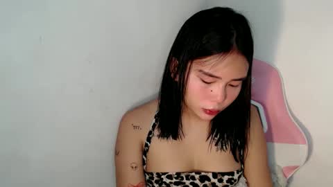 Snapshot of callme_remaxxx7 chatting on 25, 11, 2025 Rema online show from 25, 11, 2025