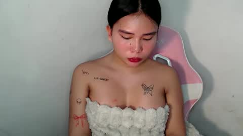 Snapshot of callme_remaxxx7 chatting on 13, 12, 2025 Rema online show from 13, 12, 2025