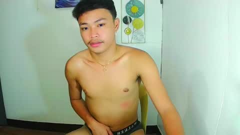 Snapshot of callmebabyceejay_ chatting on 28, 5, 2026 Ceejay online show from 28, 5, 2026