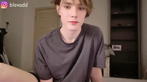 Snapshot of callmenineoneseven chatting on 26, 6, 2026 Nick online show from 26, 6, 2026