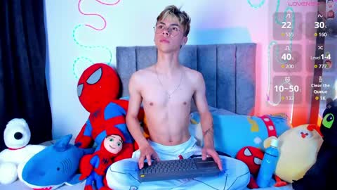 Snapshot of callum__777 chatting on 7, 5, 2026 callum online show from 7, 5, 2026