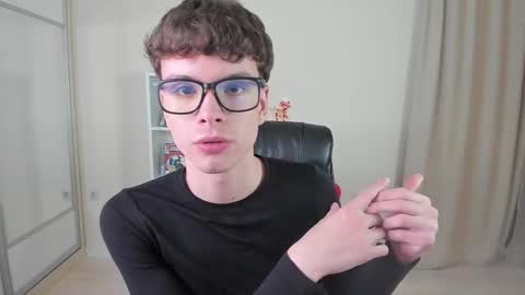 Hey I am Calvin  online show from 18, 2, 2025