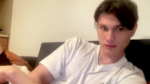 Snapshot of calvin_win chatting on 3, 6, 2026 calvin_win online show from 3, 6, 2026