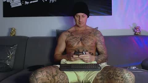 Snapshot of calvinhunt69 chatting on 11, 1, 2025 Calvin online show from 11, 1, 2025