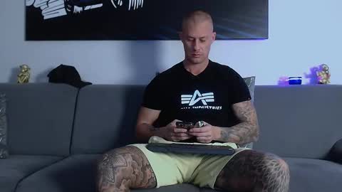 Snapshot of calvinhunt69 chatting on 18, 1, 2025 Calvin online show from 18, 1, 2025