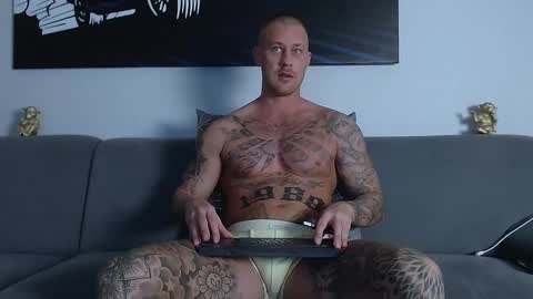 Snapshot of calvinhunt69 chatting on 3, 2, 2025 Calvin online show from 3, 2, 2025