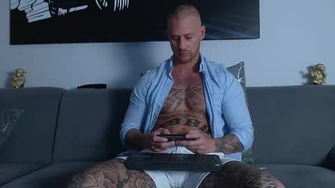 Snapshot of calvinhunt69 chatting on 11, 2, 2025 Calvin online show from 11, 2, 2025