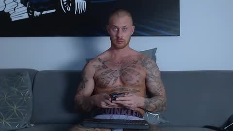 Snapshot of calvinhunt69 chatting on 18, 2, 2025 Calvin online show from 18, 2, 2025