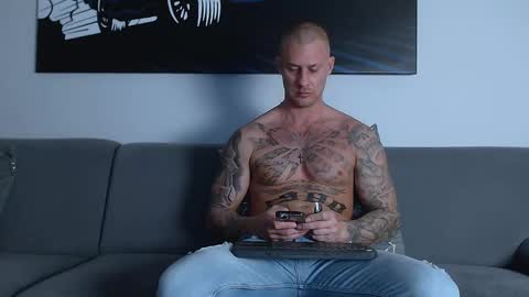 Snapshot of calvinhunt69 chatting on 28, 2, 2025 Calvin online show from 28, 2, 2025