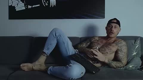 Snapshot of calvinhunt69 chatting on 23, 9, 2025 Calvin online show from 23, 9, 2025