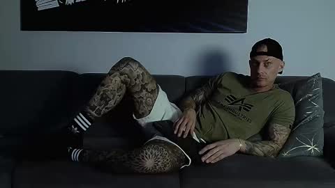 Snapshot of calvinhunt69 chatting on 11, 10, 2025 Calvin online show from 11, 10, 2025