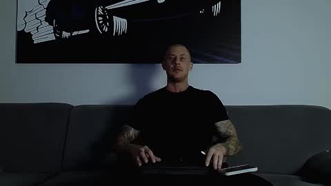 Snapshot of calvinhunt69 chatting on 19, 10, 2025 Calvin online show from 19, 10, 2025