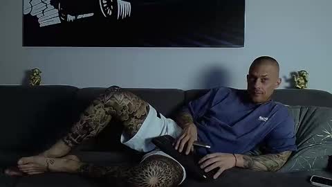 Snapshot of calvinhunt69 chatting on 28, 10, 2025 Calvin online show from 28, 10, 2025