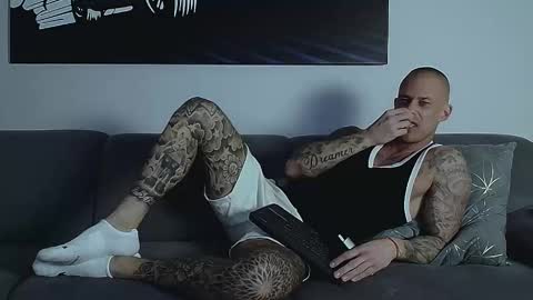 Snapshot of calvinhunt69 chatting on 12, 11, 2025 Calvin online show from 12, 11, 2025