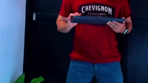 Snapshot of camara110 chatting on 10, 1, 2025 camara110 online show from 10, 1, 2025