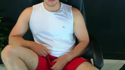 Snapshot of camara110 chatting on 2, 3, 2025 camara110 online show from 2, 3, 2025