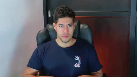 Snapshot of camara110 chatting on 21, 9, 2025 camara110 online show from 21, 9, 2025