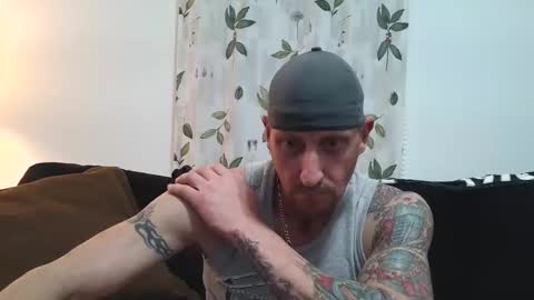 Snapshot of camaro383ci1994 chatting on 24, 1, 2025 Chillaxin lets talk online show from 24, 1, 2025