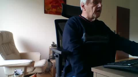 Snapshot of camcologne chatting on 8, 1, 2025 camcologne online show from 8, 1, 2025