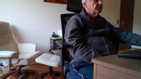 camcologne online show from 21, 11, 2025