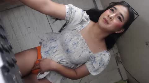 camela_star online show from 13, 11, 2025