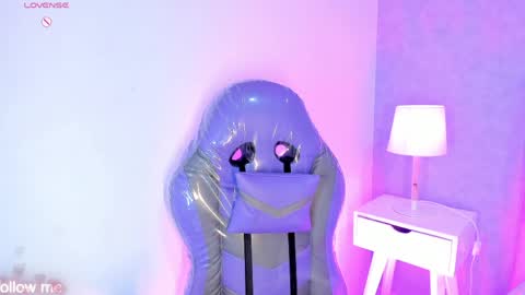 Camelia Smith online show from 9, 4, 2026