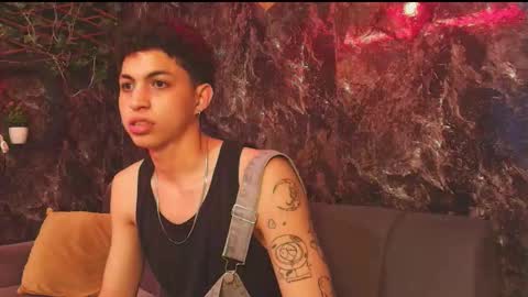 Snapshot of cameron_lux4 chatting on 5, 2, 2026 CAMERON online show from 5, 2, 2026