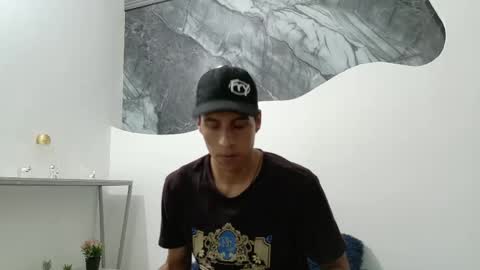 Snapshot of cameronsilverman chatting on 21, 5, 2026 cameronsilverman online show from 21, 5, 2026
