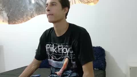 Snapshot of cameronsilverman chatting on 15, 6, 2026 cameronsilverman online show from 15, 6, 2026
