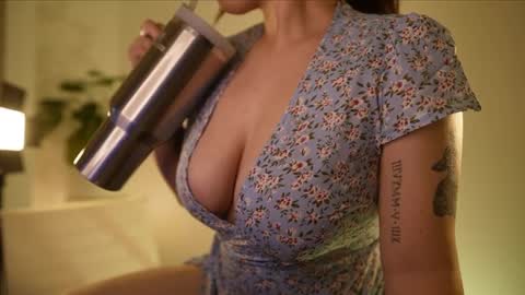 Snapshot of camidoll_10 chatting on 25, 9, 2025 camila online show from 25, 9, 2025