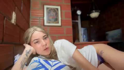 camii19y online show from 13, 10, 2025