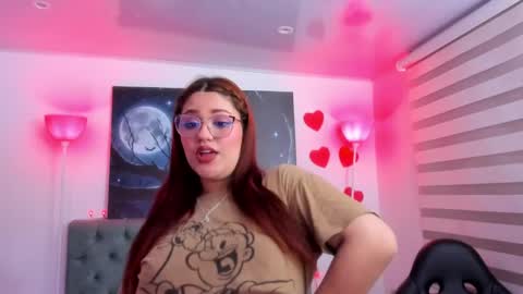 Camila Osorio online show from 22, 2, 2025