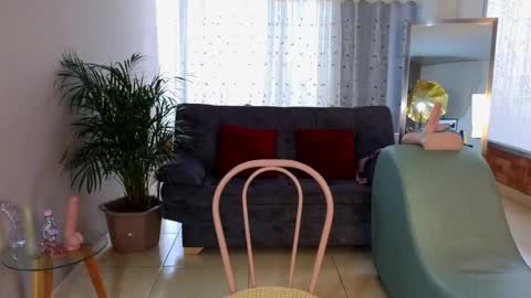 Camil online show from 30, 1, 2025