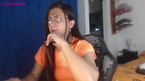 camila online show from 15, 10, 2025