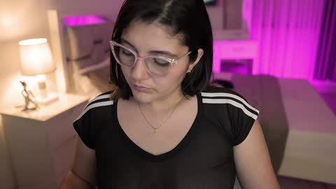 Camila buitrago online show from 26, 12, 2024