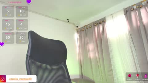 Cami vazques online show from 10, 12, 2024