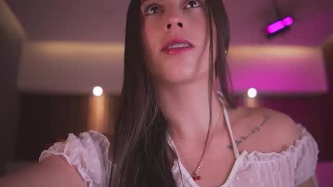 camila_martinez9 online show from 18, 12, 2025