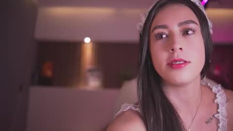 camila_martinez9 online show from 9, 1, 2026