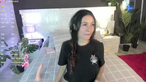 Snapshot of camila_nyx chatting on 1, 12, 2025 CAMI 3 online show from 1, 12, 2025