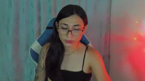 Camila online show from 13, 12, 2025