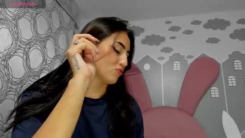 Camila  online show from 11, 2, 2025